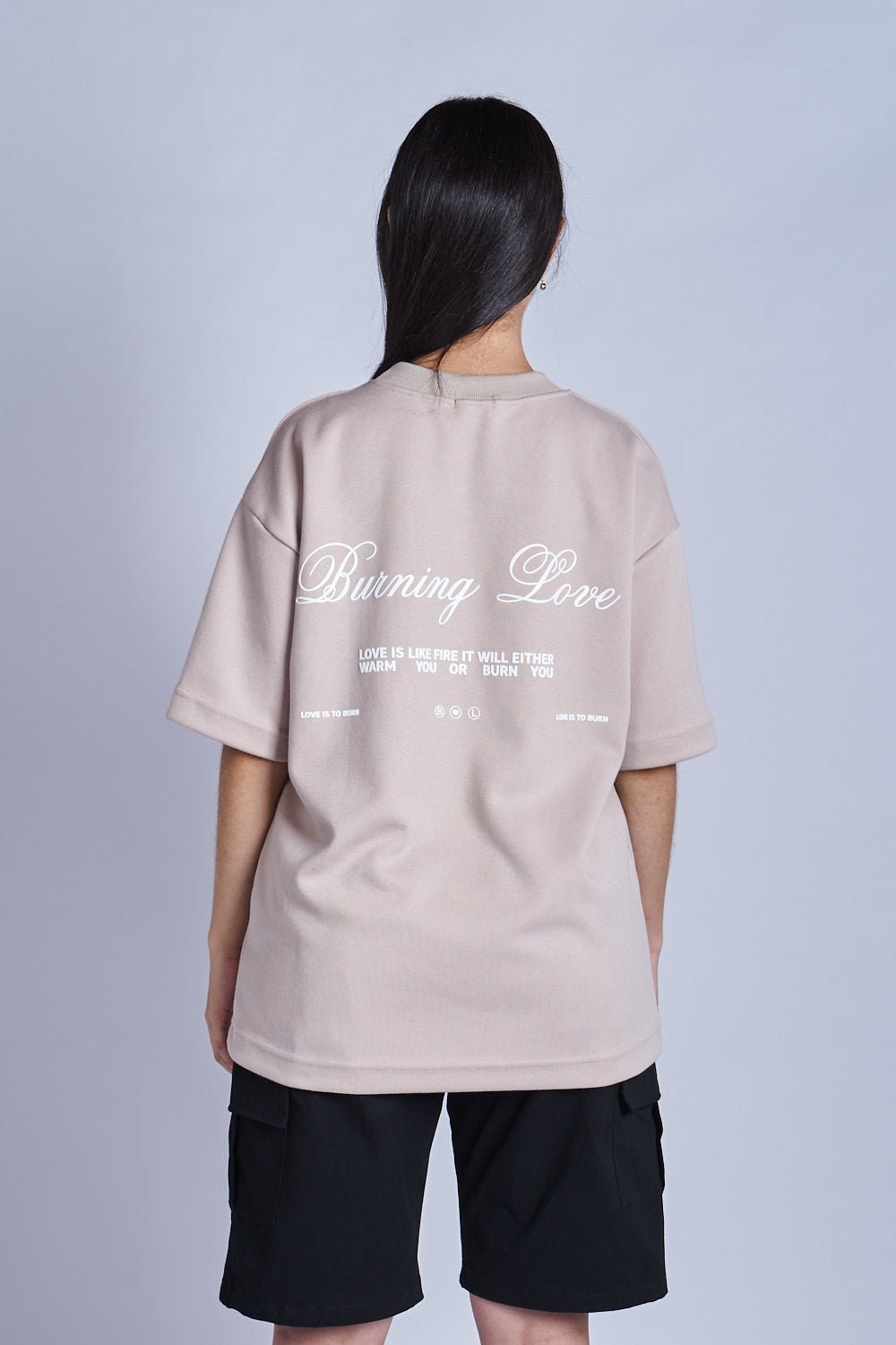 Camiseta oversized burning love - drop 01 - 25