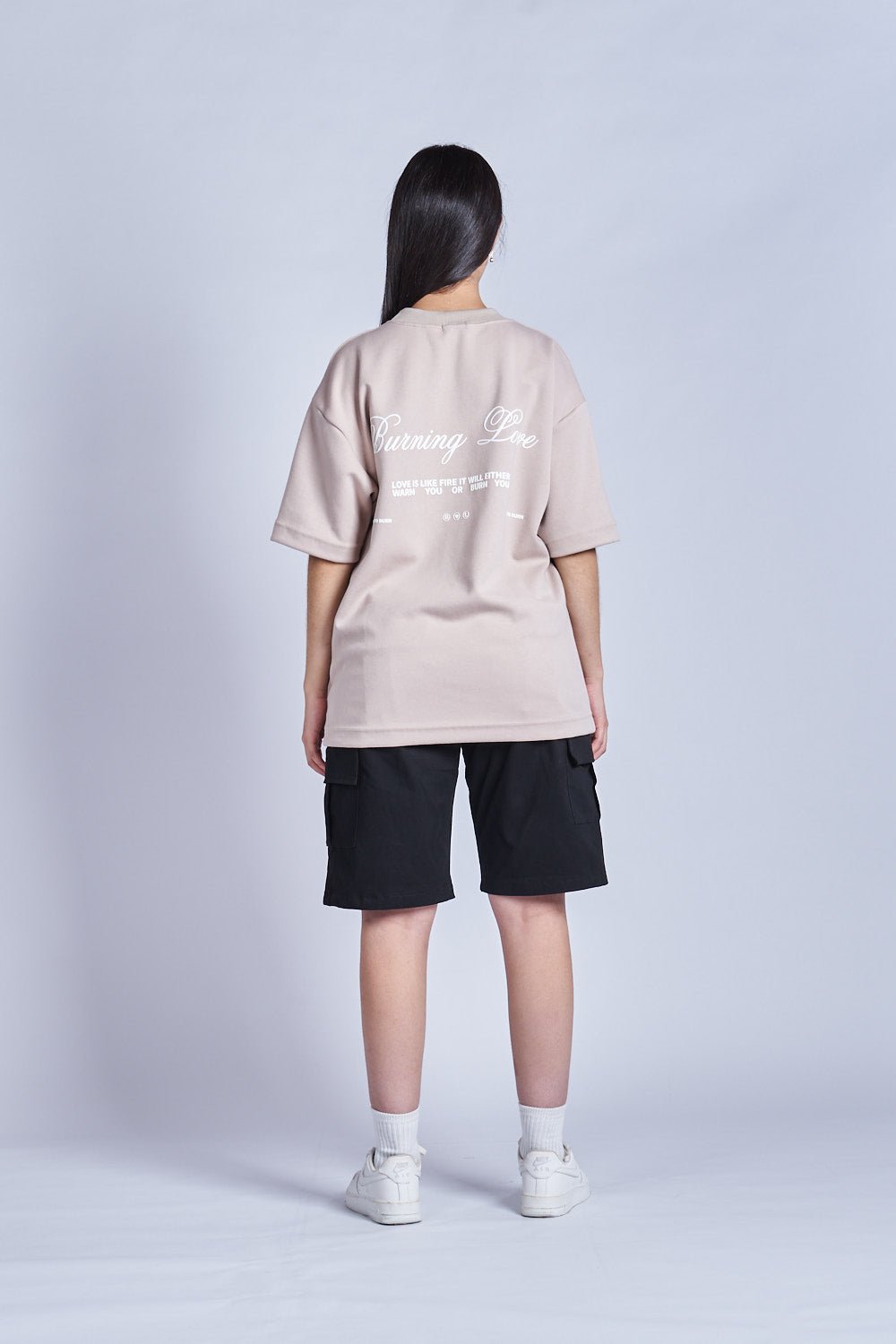 Camiseta oversized burning love - drop 01 - 25